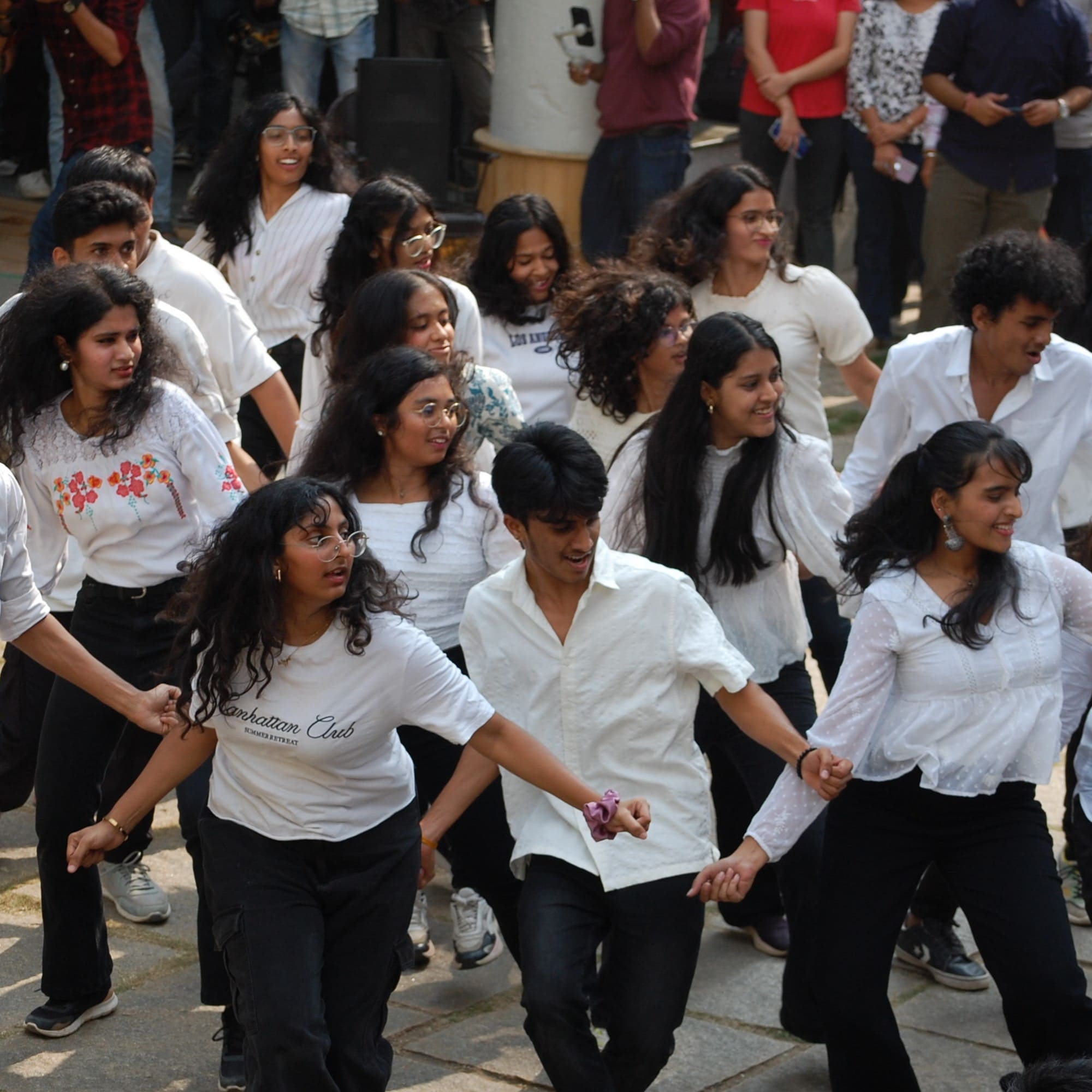 FLASH-MOB PERFORMANCE